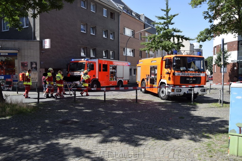 Explo Feuer 2 Koeln Kalk Hoefestr P017.JPG - Miklos Laubert